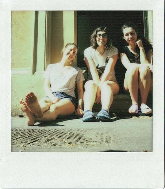 使用 Lomo'Instant Square 方形拍立得相机和 Diana Instant Square 戴安娜方形拍立得拍摄
