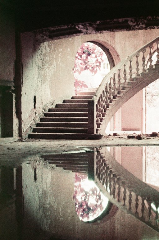 Sanatoriums of Tskaltubo with @IAMSOSHA and LomoChrome Purple
