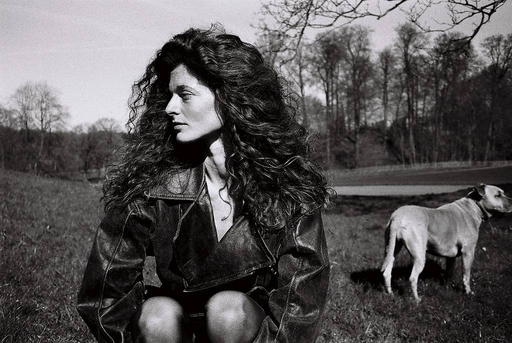 A Black-and-White Interlude with Lena Simonne & the Earl Grey B&W ISO 100 Film
