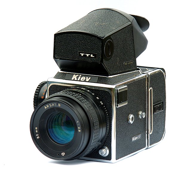 Kiev 88 — The Beast from the East · Lomography