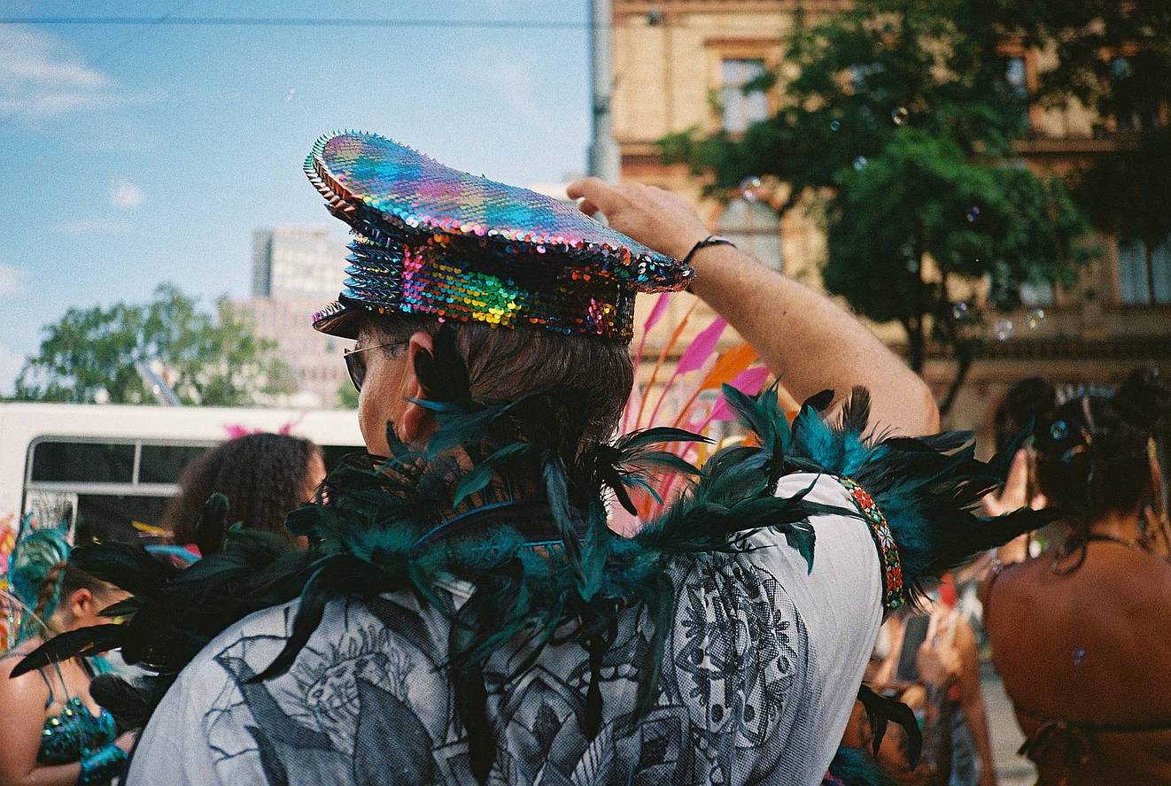 Photos by Edwin Chau and Lucia Tarozzo | Lomo MC-A 135 全自动随拍胶片相机