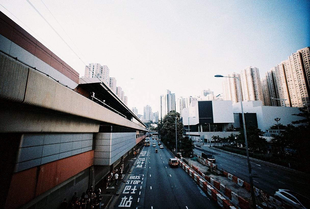 © Davis Chee | Lomo LC-Wide 广角胶片相机  | LomoChrome Color '92 ISO 400 135 彩色负片