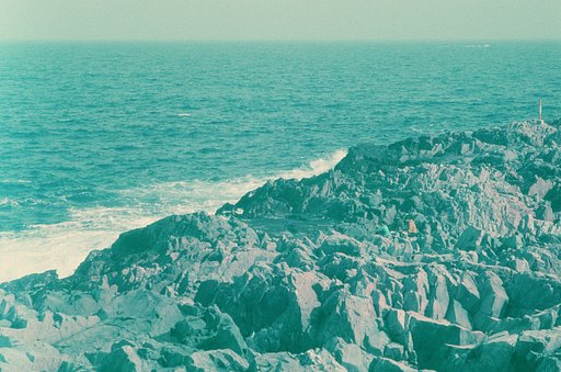 Get Tiffany Blue with Cross Processed LomoChrome Purple