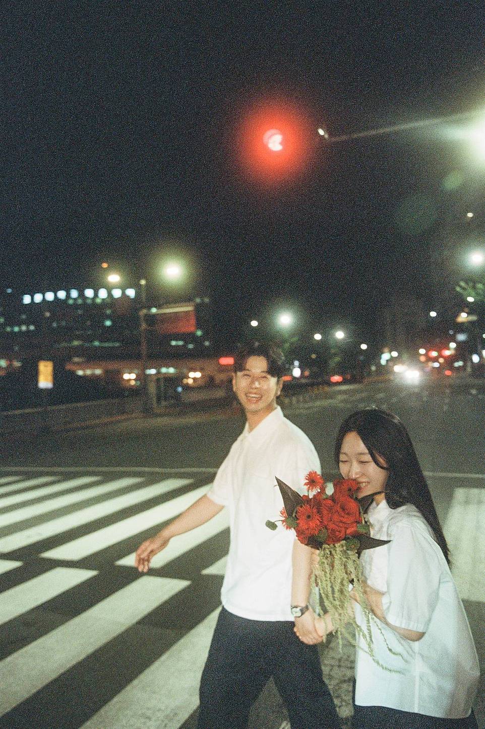 © haraefoto | Lomography Color Negative ISO 800 135 彩色负片胶卷 | Lomo 明室冲洗显影罐 135 | Model: Youngkyung Kim, Jongsu Hwang