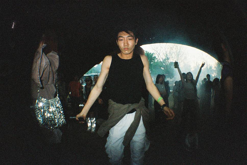 © 饼干， 春游音乐节 | 使用 Fisheye No.2 135 第二代鱼眼胶片相机 &amp; Lomography Color Negative ISO 800 135 彩色负片胶卷 拍摄