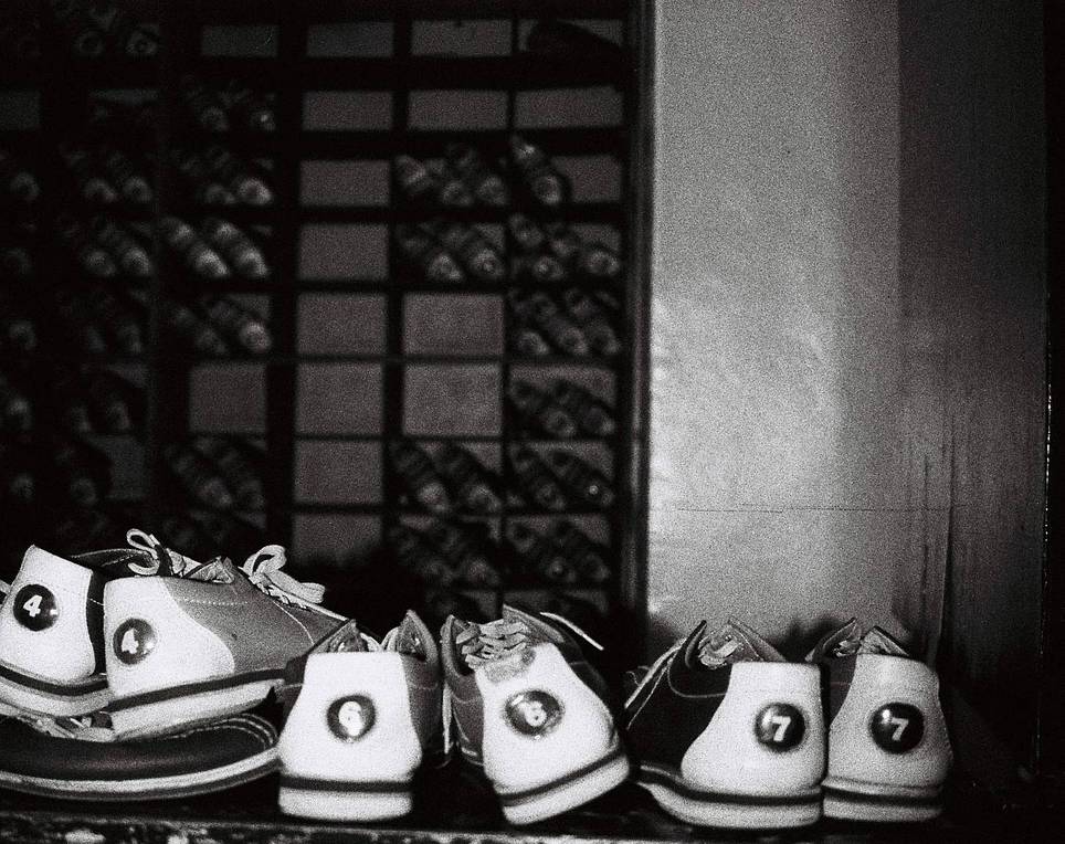 Lomomatic 110 自动玻璃镜头胶片相机连闪光灯 - 银河特别版&amp; Lomography B&amp;W Orca 110 黑白胶卷
