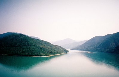 Camera: fuji cardia hite date · Lomography