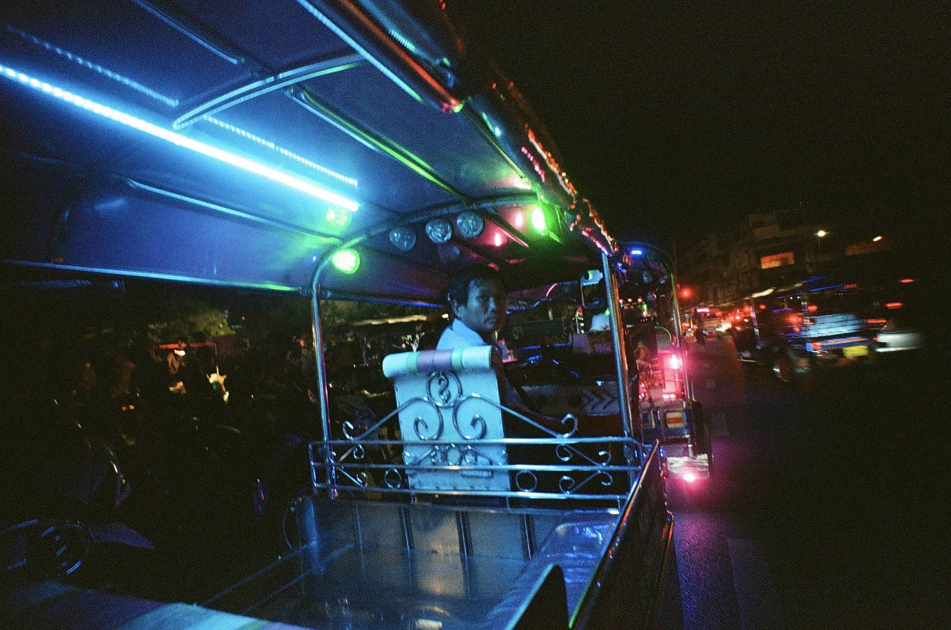 © Somcheng  | Lomo LC-Wide 广角胶片相机