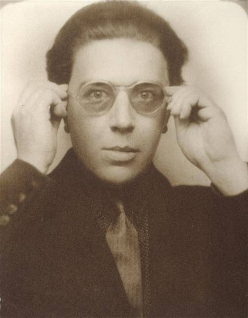 André Breton 1924 | photo source – wikimedia commons
