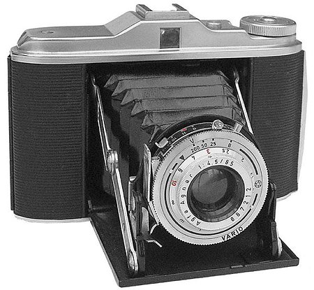 Agfa Isolette V: A Great 6x6 Gun!