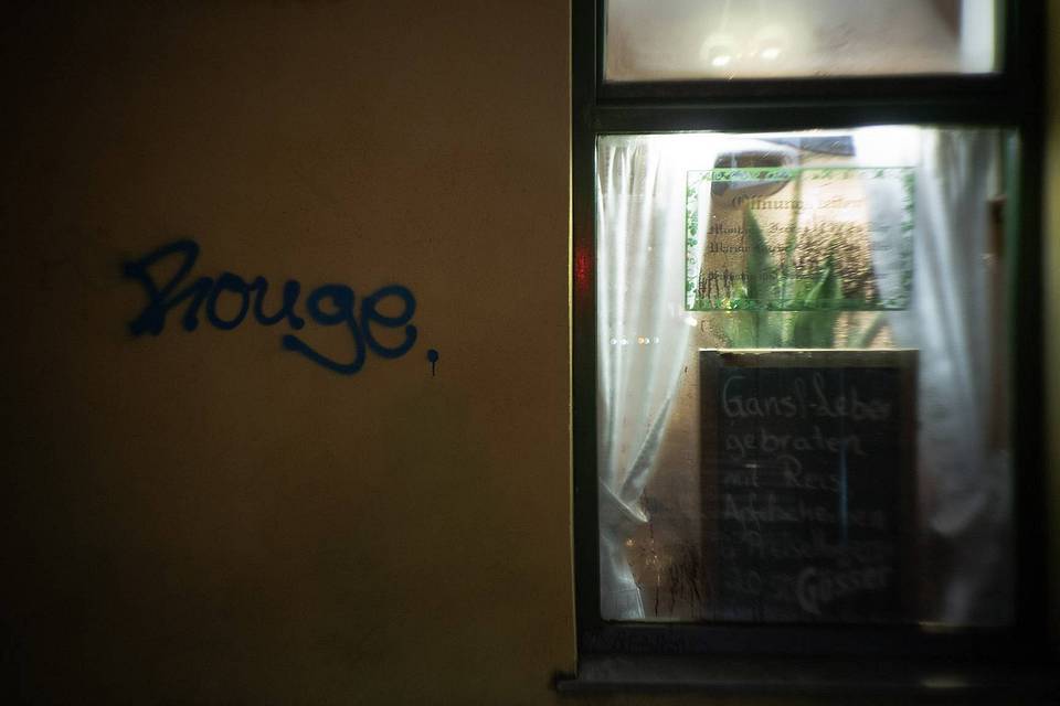 任何时刻都可以成为黄金时刻：Lomogon 乐魔光艺术镜头 VS Lomo LC-A MINITAR-1 艺术镜头
