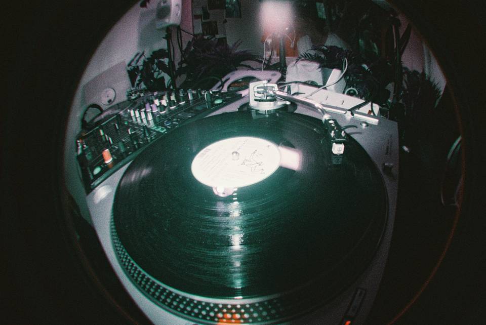 © 倪熙悦 | 使用 Fisheye No.2 135 第二代鱼眼胶片相机－葡萄酱特别版 &amp; LomoChrome Purple ISO 100–400 135 紫调负片－ Pétillant 汽泡特別版 拍摄