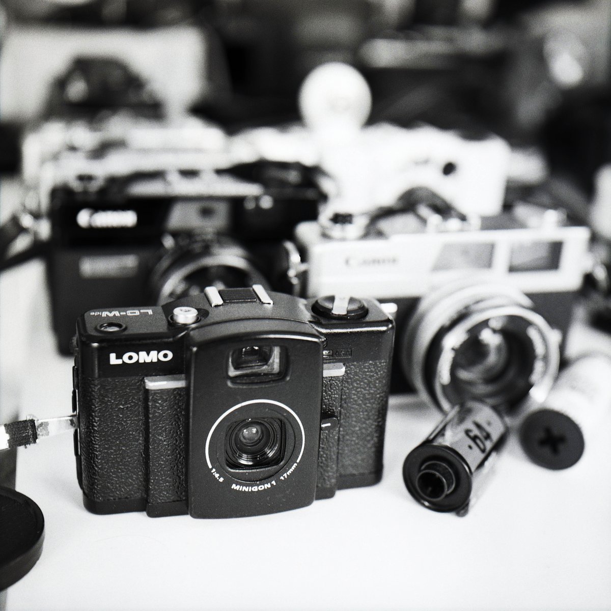 Lomopedia: LC-Wide · Lomography
