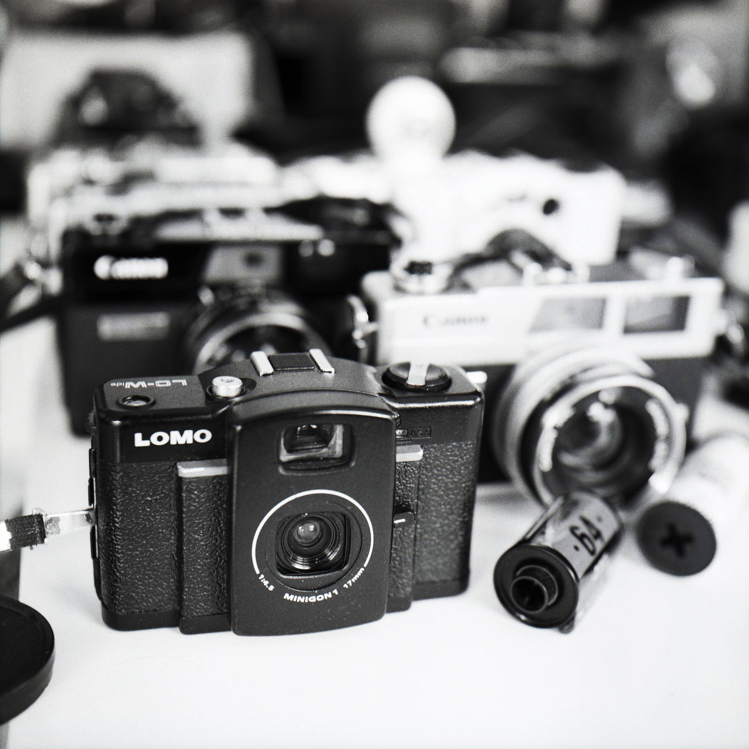 Lomopedia: LC-Wide · Lomography