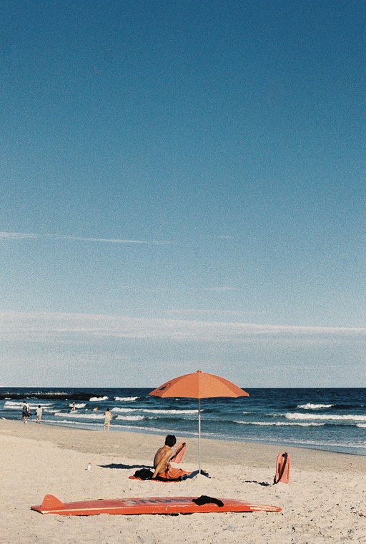 Rockaway Summer Spirit with Erica Reade and LomoChrome Classicolor ISO 200