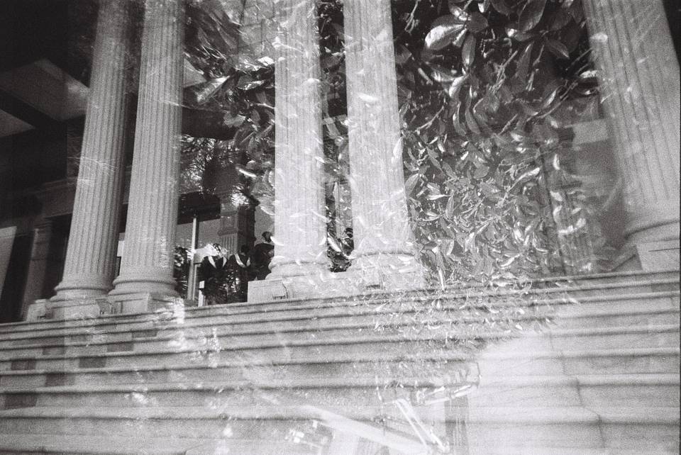 © 柳丁 | 使用 LomoApparat 21mm 阿帕赫超广角胶片相机 - 巴黎特别版 及 Lomography B&amp;W ISO 400 Berlin Kino 135 柏林电影黑白胶卷 拍摄