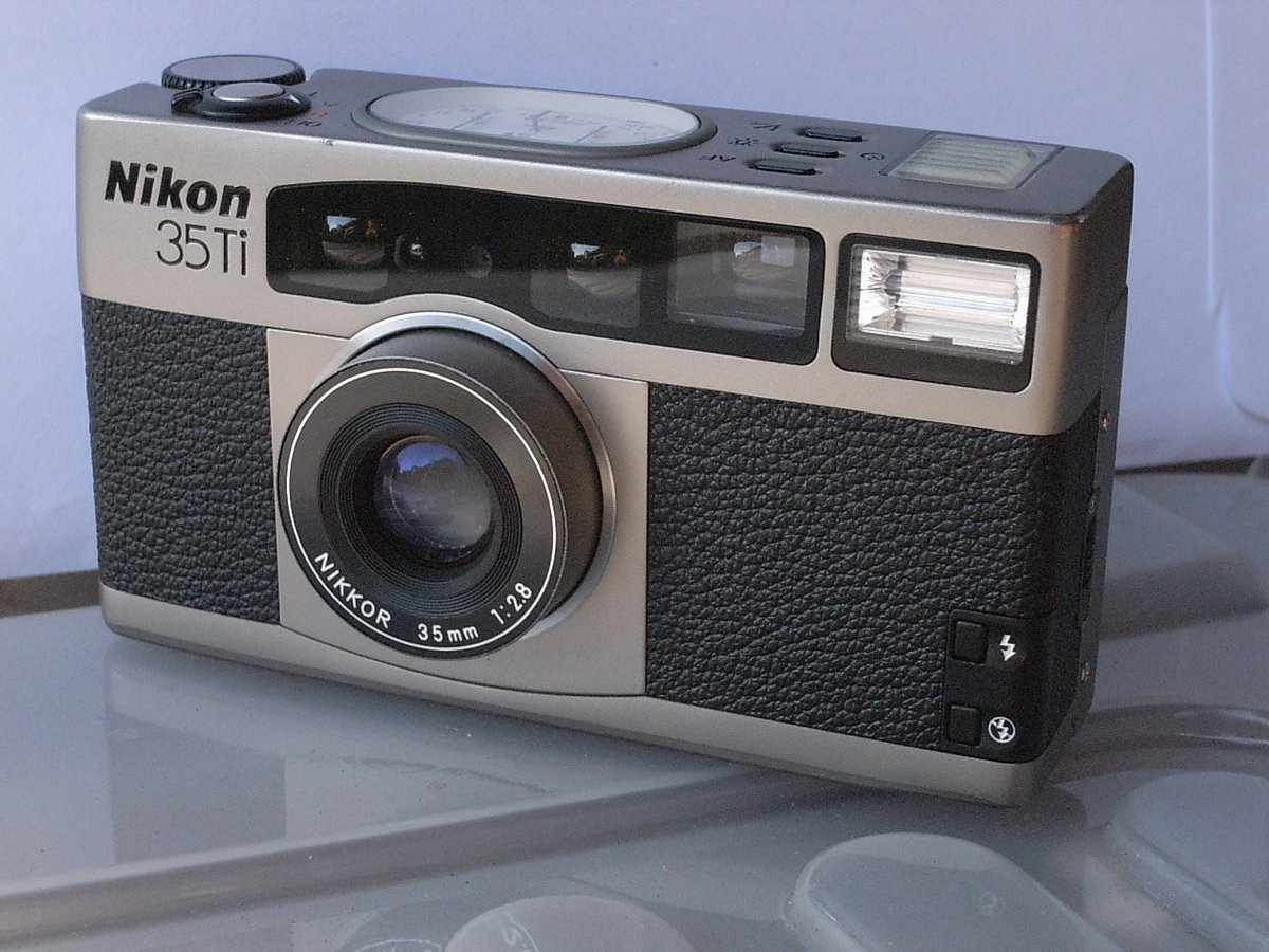 Nikon 35Ti(キズあり) 1200x900x1.jpg?auth=