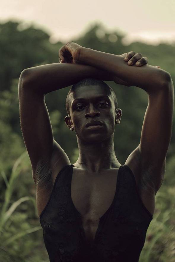© Sunsern Poontavee, Lance Langel, Elisa Parrino, | Joseph Petzval 匹兹伐 80.5 f/1.9 联动对焦散景调控艺术镜头