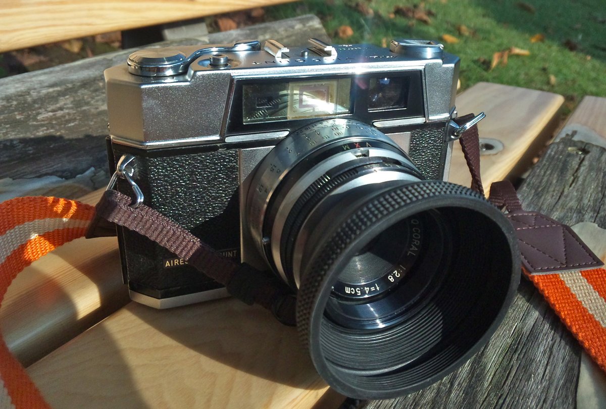 Aires Viscount 1959 — berndtotto · Lomography Aires Viscount 1959 — berndtotto · Lomography