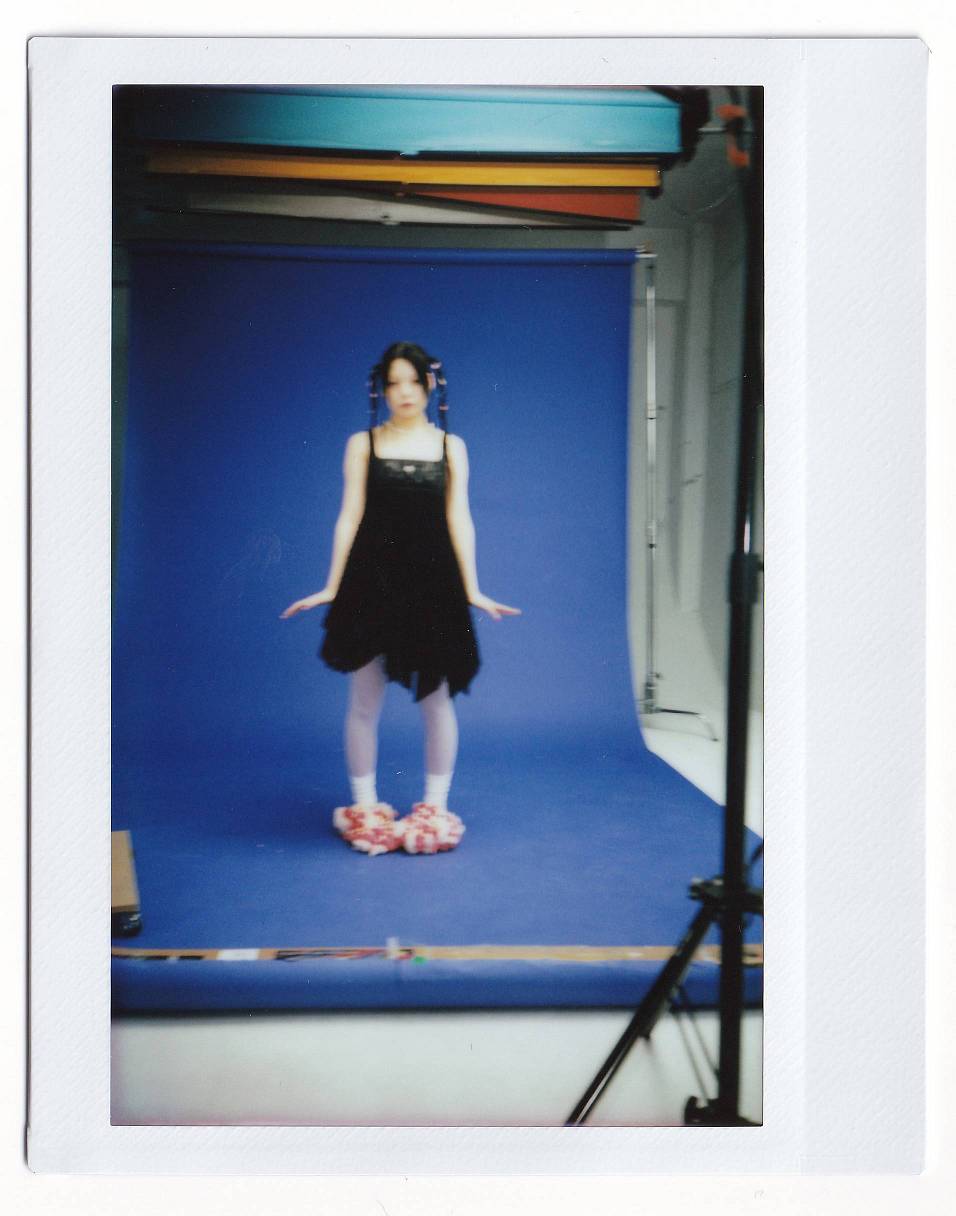 © Kim Kkam | Lomo'Instant Wide Glass | Model: Hyejin Shin