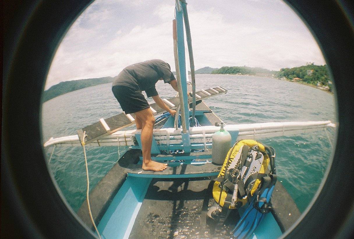 Andie Remulla 用 Fisheye No.2 135 第二代鱼眼胶片相机 和 Lomography Color Negative ISO 800 135 彩色负片胶卷 拍摄的照片