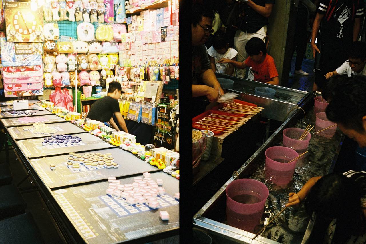 士林观光夜市 – 注意！不要在士林站下车！正确的站点是剑潭地铁站。 作为台北最大的夜市之一，这个繁华的地方让你能一窥台湾的流行文化，并品尝各种当地街头美食。（Photo by clarice629 ）