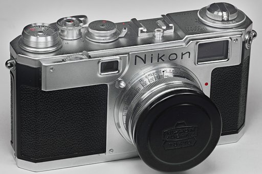 Lomopedia: Nikon S2