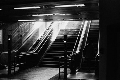 フィルム: Kodak Double-X 5222 ISO-1600 · Lomography