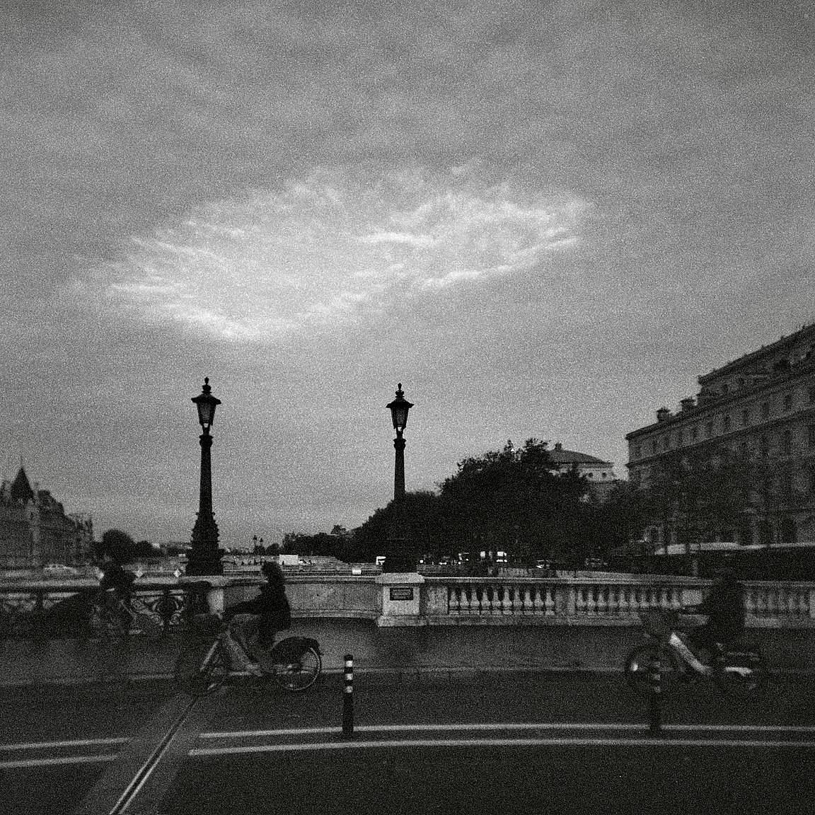 More LomoAppparat shots in Paris、