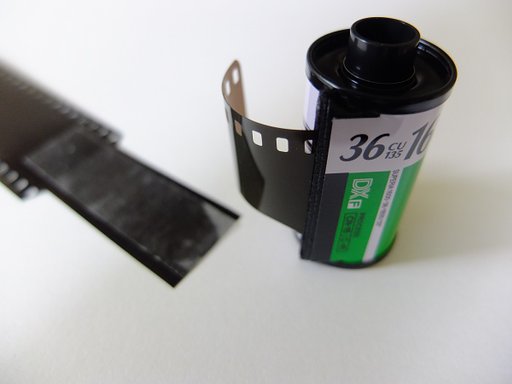 DIY Filmrückholer aus Klebeband