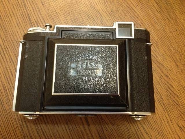 Secondhand Love Affair: Adding a Hand-Me-Down Camera to · Lomography
