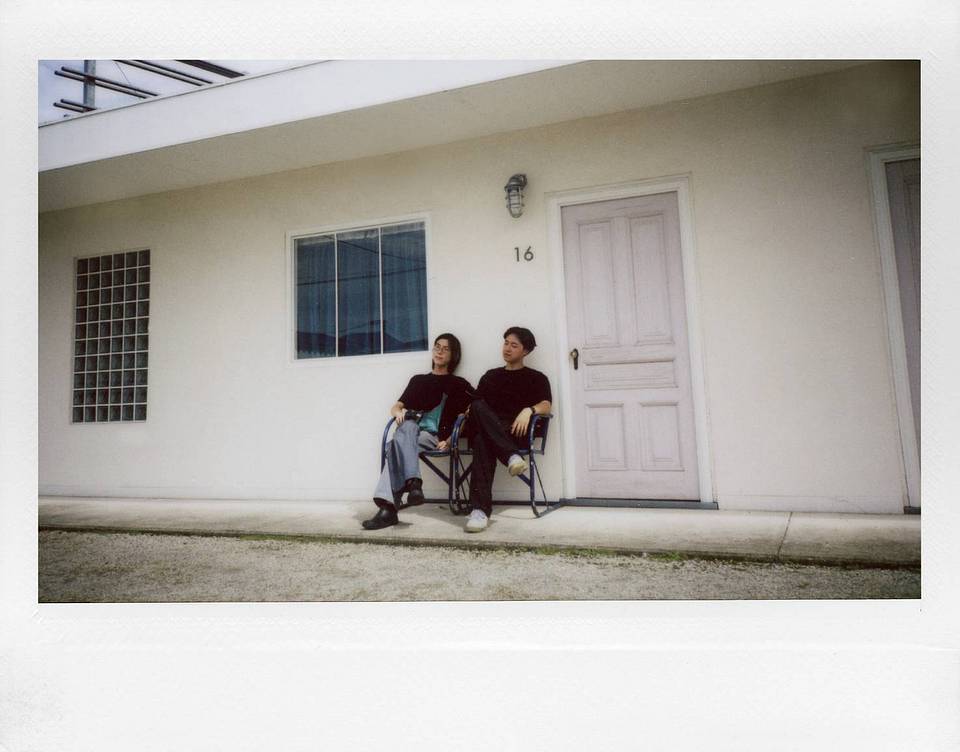 用拍立得定格生活：Fumihiko Suzuki 的 Lomo'Instant Wide Glass 拍立得初体验