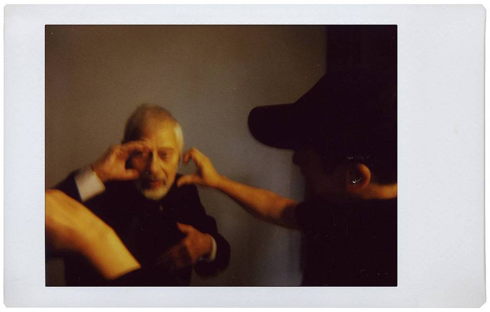 © Henry Steiner