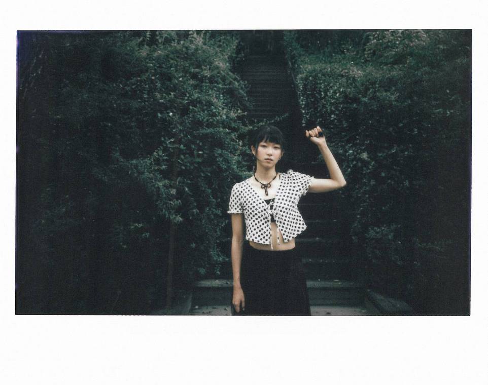 © Hyeoungdae Photo  | 使用 Lomo’Instant Wide Glass 拍摄 | 模特：Seohyun Lee