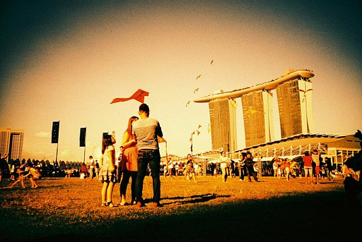 A Photographer’s Travel Guide to Singapore: Best Photo Spots & Art Highlights