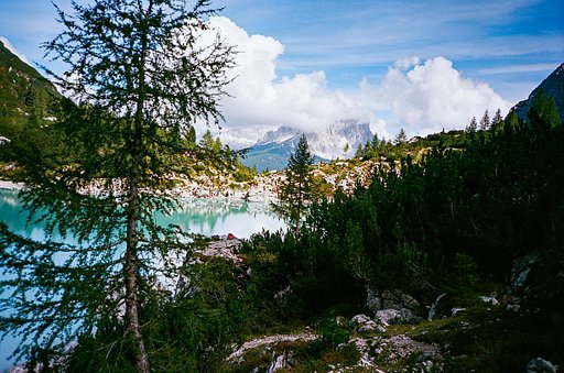 A Photographer’s Lifestyle Guide to Cortina d’Ampezzo: Best Photo Spots & Art Highlights