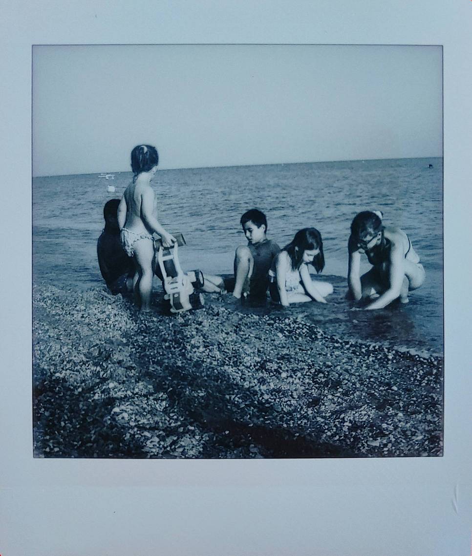 使用 Lomo'Instant Square 方形拍立得相机和 Diana Instant Square 戴安娜方形拍立得拍摄