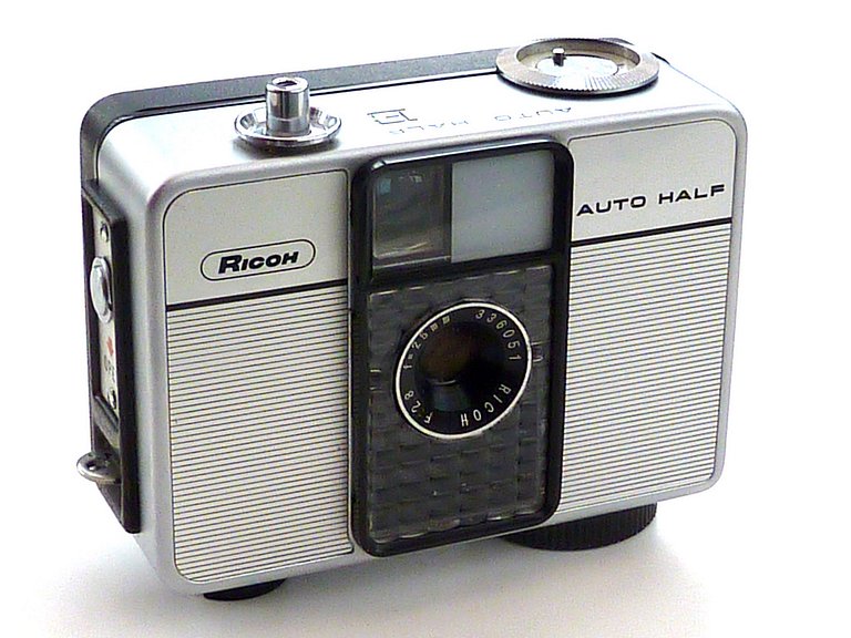 7 Charming Half-Frame Cameras · Lomography