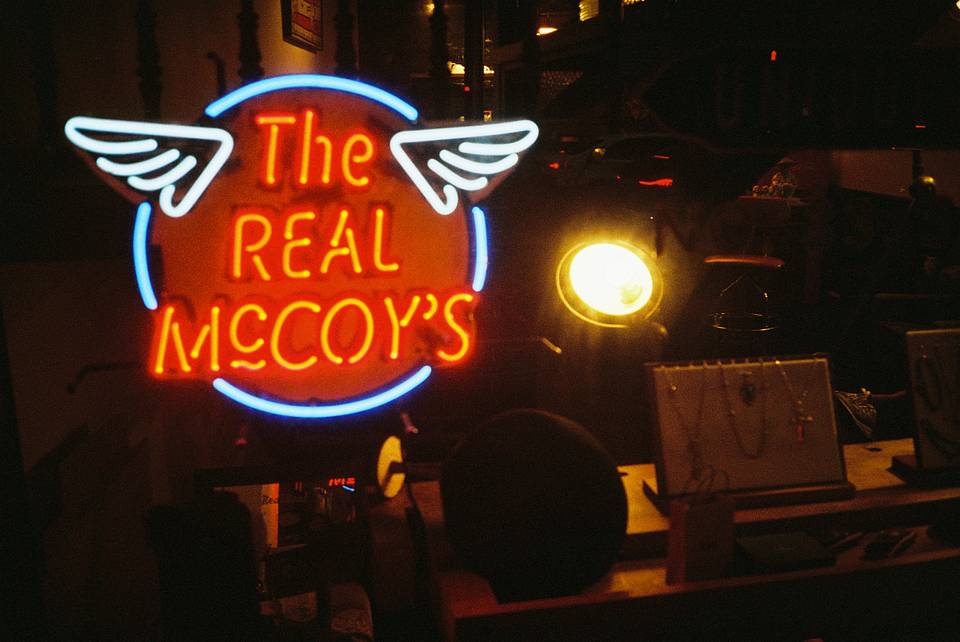 照片来自参与者使用 Lomo MC-A 135 全自动随拍胶片相机 拍摄