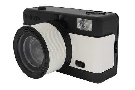 Lomography Fisheye One, the Little Camera that Could