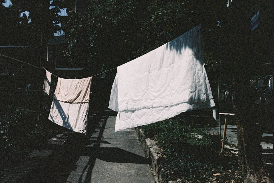 © YE | Shot on LomoChrome Color '92 ISO 400 135 日落版