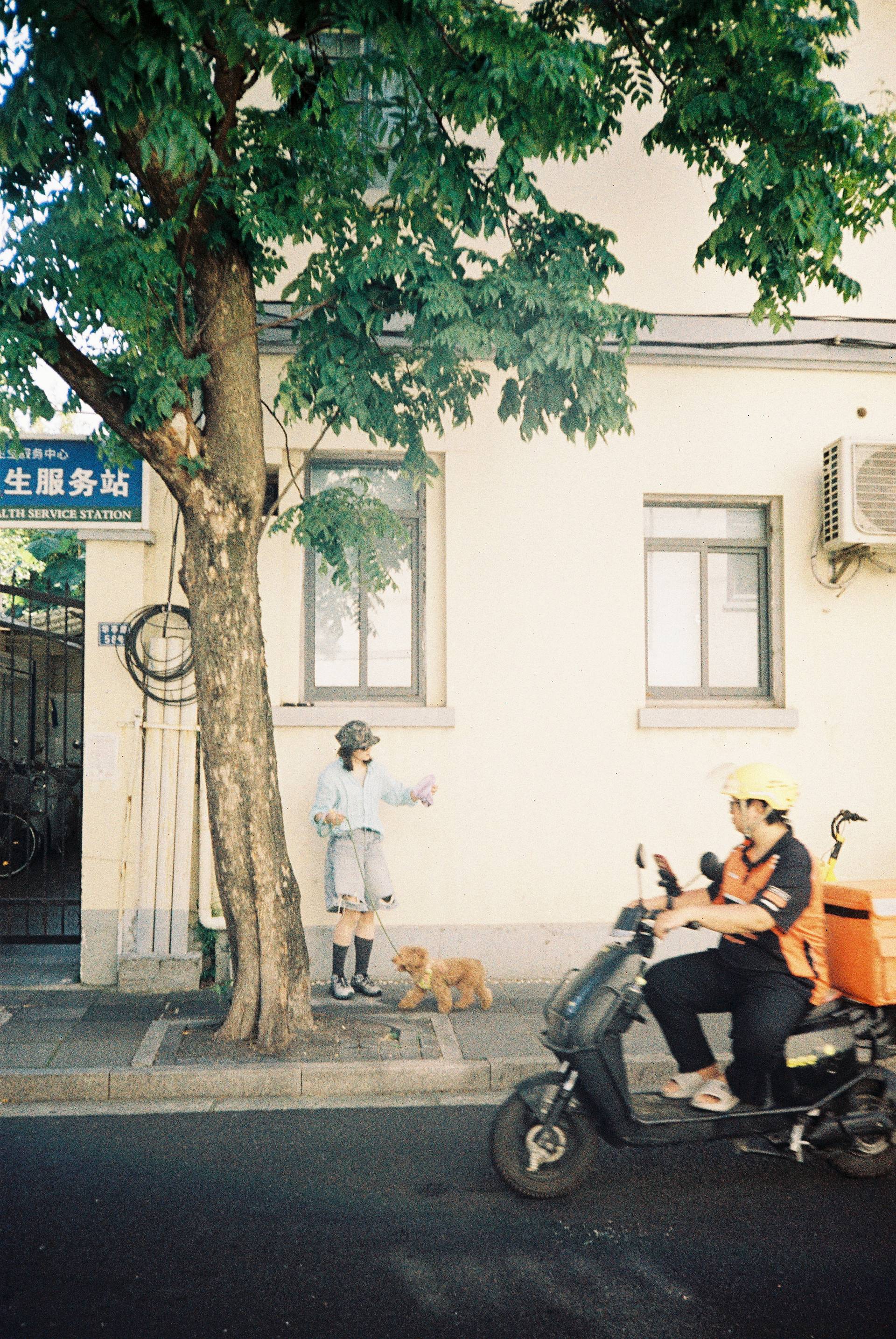 ©熊仔｜使用 Lomo MC‑A 全自动随拍胶片相机 &amp;  LomoChrome Classicolor ISO 200 135 经典版彩色负片 拍摄