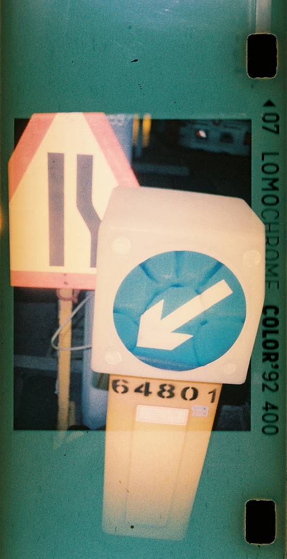 @d_chee | Lomomatic 110 自动玻璃镜头胶片相机 | LomoChrome Color '92 ISO 400 110 彩色负片