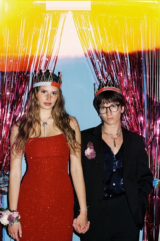 Dream in Grain: A Lomographic Prom with Whisper Doll & Kitsch