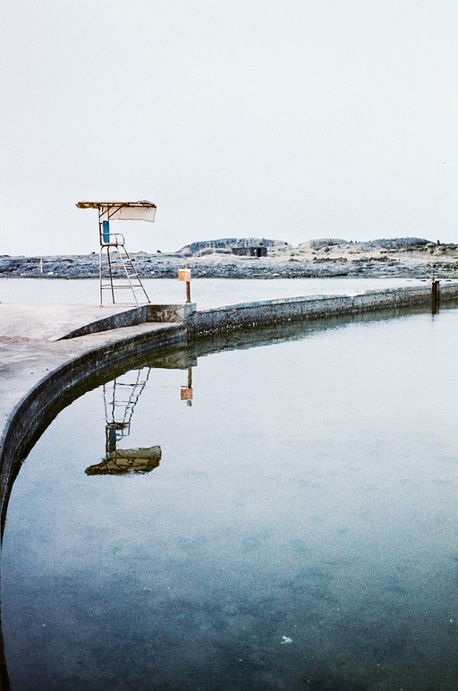 【LomoChrome Color ’92 35mm ISO 400 彩色負片】攝影愛好者簡勛:小小的電影院裡只有我一個觀眾安靜的看著