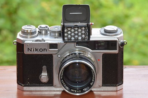 Lomopedia: Nikon SP