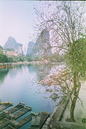 Film: Fuji super G ACE 400（过期12年） · Lomography