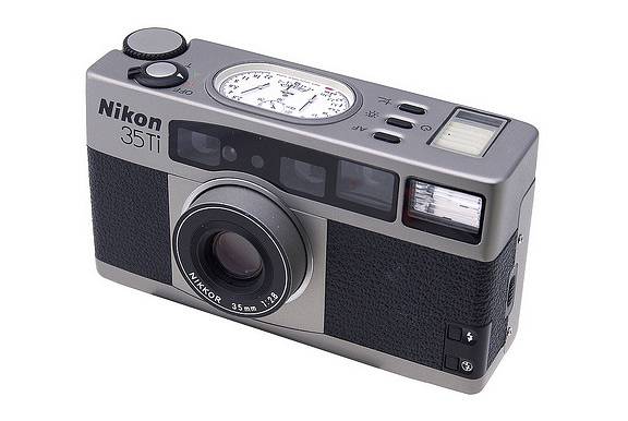 Lomopedia: Nikon 35Ti · Lomography 