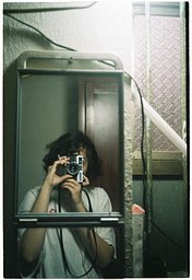 カメラ: Canon Datematic · Lomography
