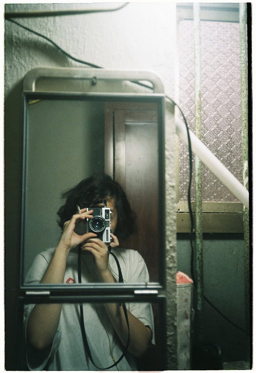 826x1200x1.jpg?auth=